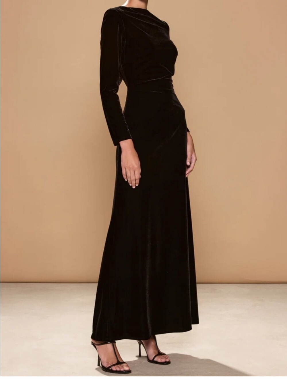 Nwt -Sonya Moda Fiore  Dress -price  is firm  !